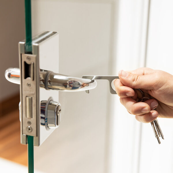 SILVER ANTI-CONTACT HYGIENE KEYRING – STAINLESS STEEL TOUCH-FREE TOOL - Image 4