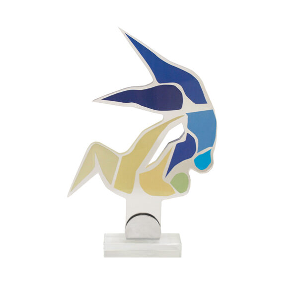 MARTIAL ARTS TROPHY 26CM - Image 1