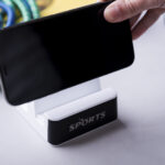 SMARTPHONE/TABLET LIGHTING HOLDER - Image 6