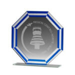 AFFORDABLE GLASS CRYSTAL AWARD PLAQUE 14CM – ELEGANT RECOGNITION TROPHY