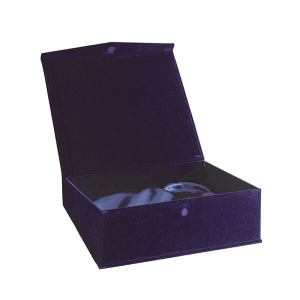 LUXURY SOFT VELVETGIFT BOX 28.5 X 24.5 X 9.5CM - Image 3